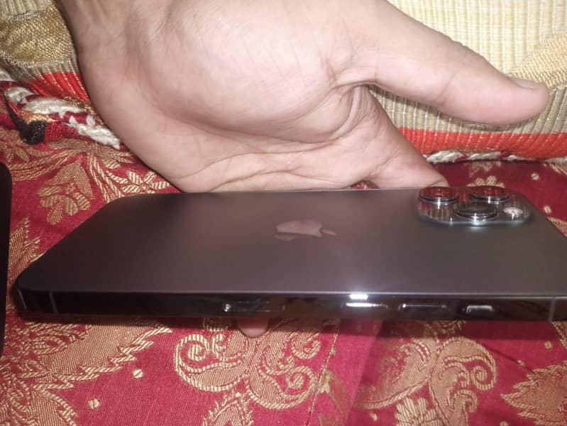 Apple iPhone 12 Pro Max 10