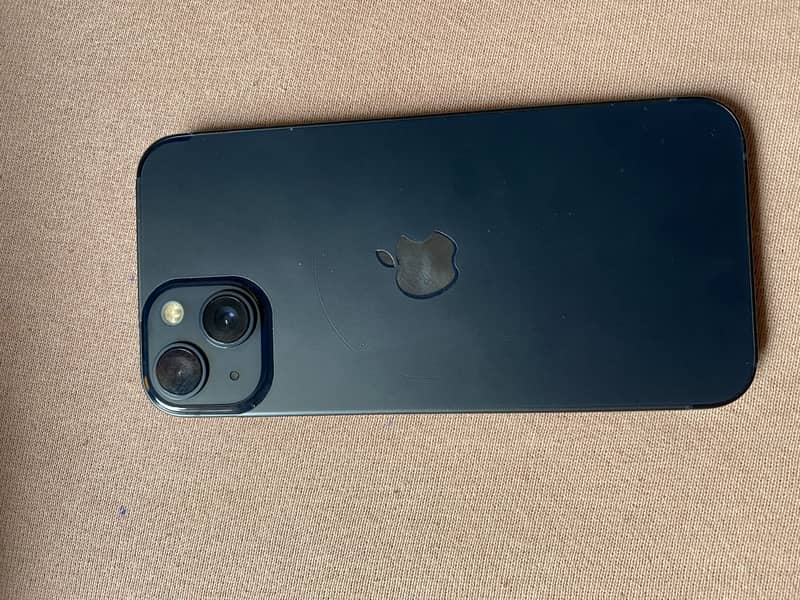 Apple iPhone 13 1