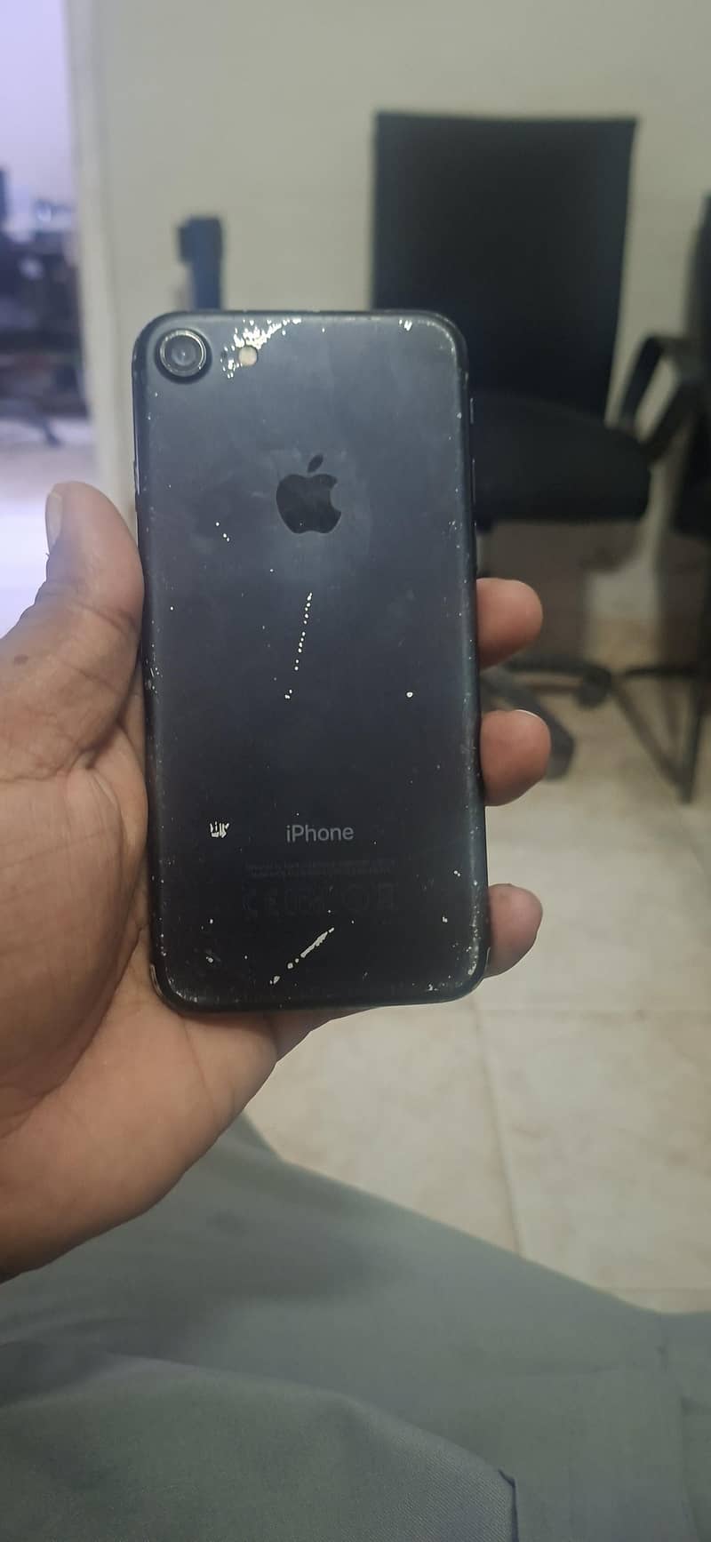 Apple iPhone 7 0