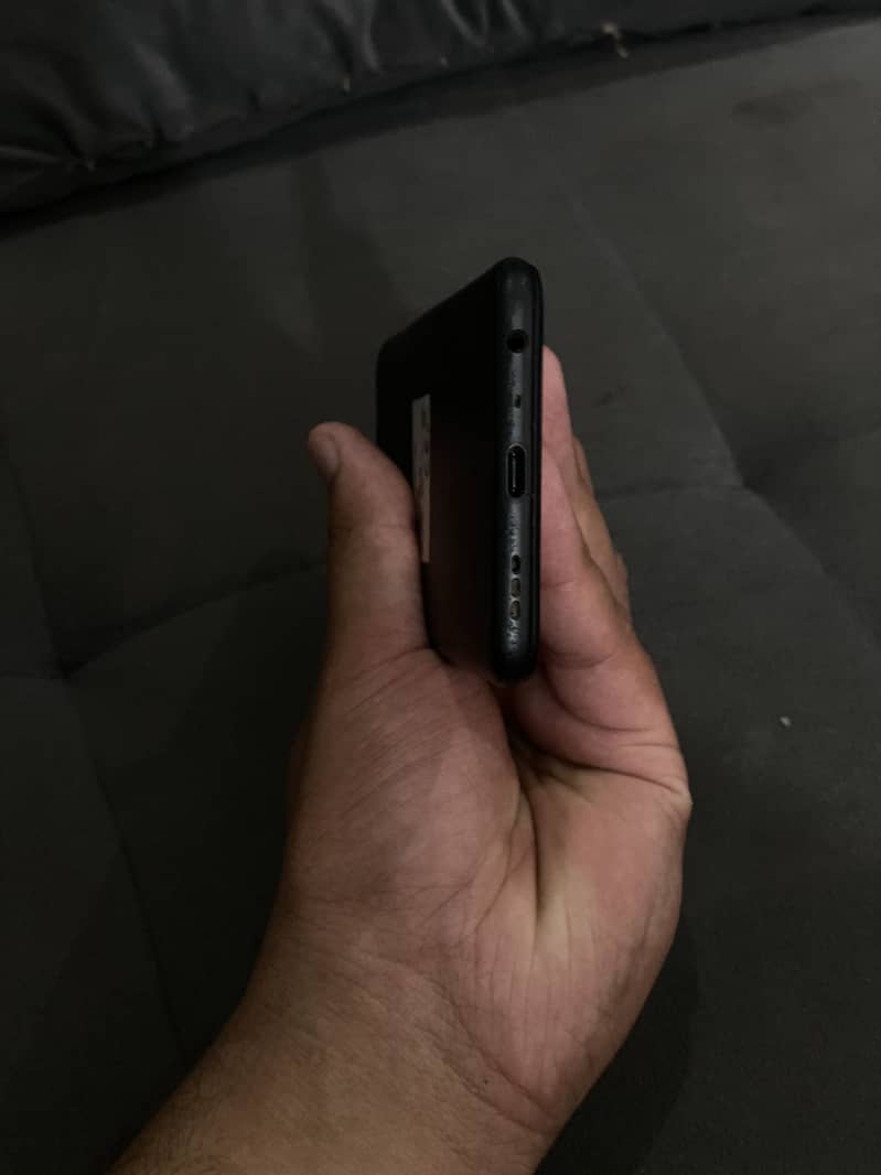 OPPO A76 4