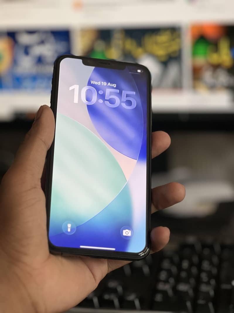 Apple iPhone 11 Pro Max 1