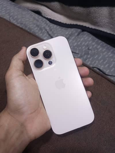 Apple iPhone 16 Pro