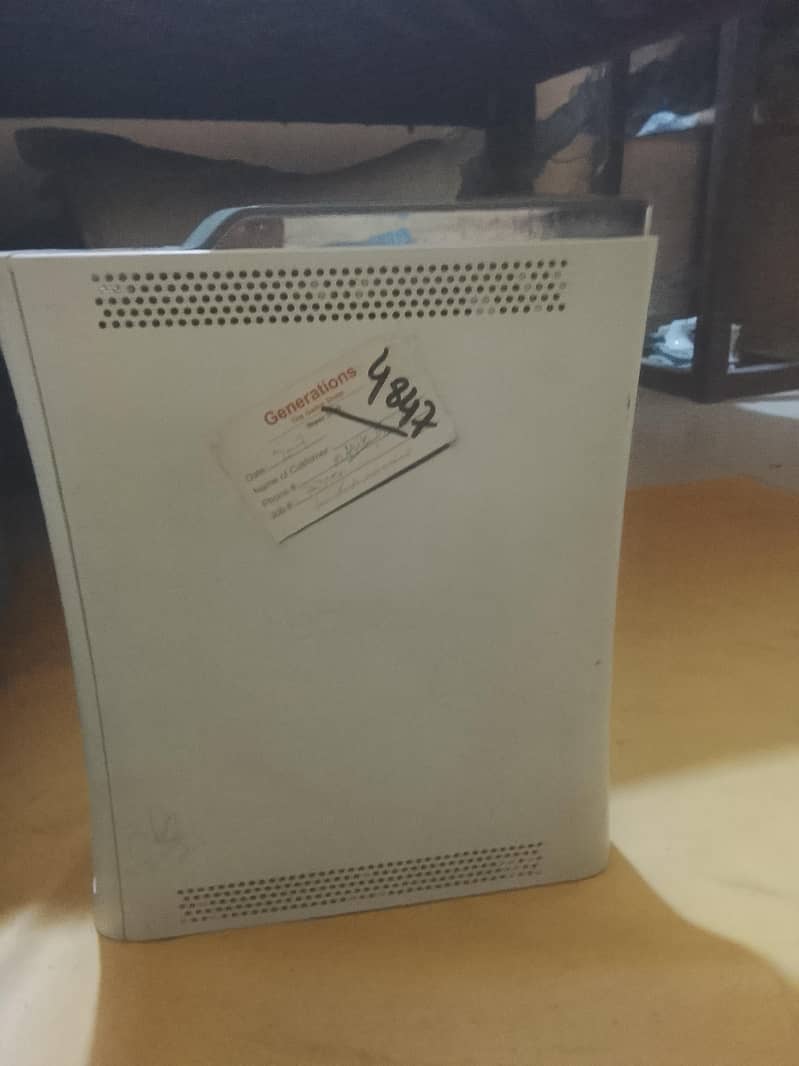 XBOX 360 CONDITION 10/10 3