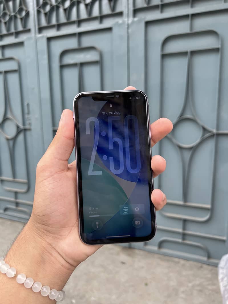 Apple iPhone 11 2