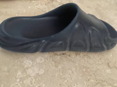 Shoe very ugly