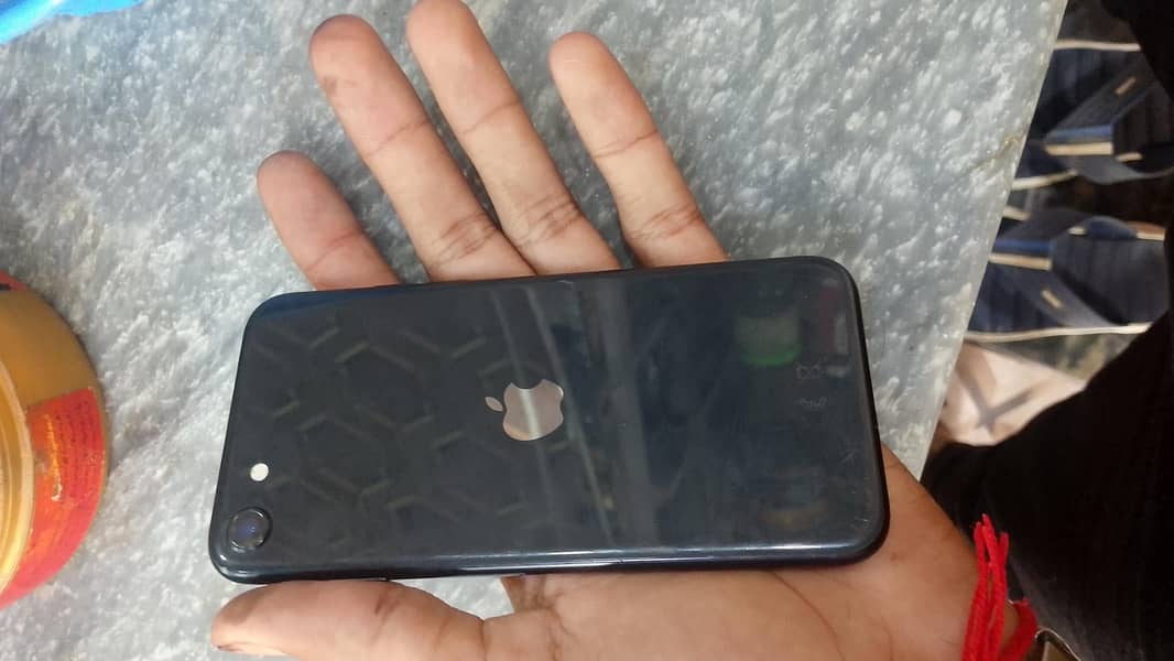 Apple iPhone SE 0