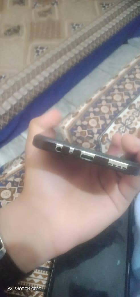 Realme C53 6
