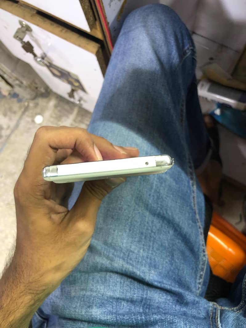 Google Pixel 6 Pro 9