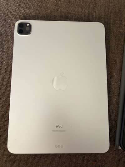 Ipad pro m1 chip 3rd gen 256gb WHATSAPP ONLY