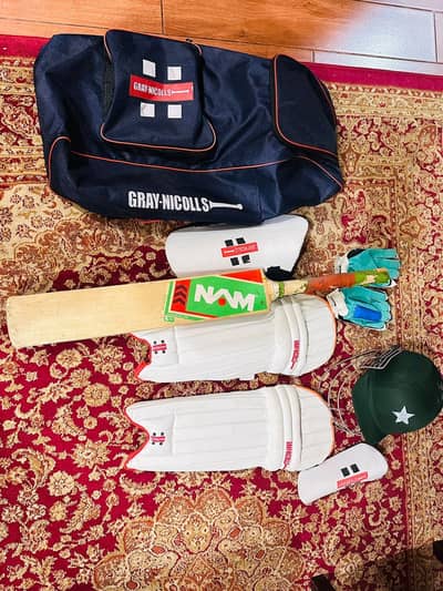 gray nicolls cricket kit (negotiable)