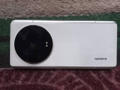 Xiaomi 13 Ultra 12GB Ram. 512GB Stoarge. 120X Zoom