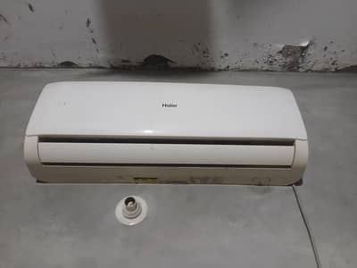 Hair split AC 1 ton for sale