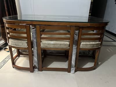 Best wooden Dining Table , Unused . New