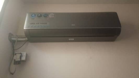 one season use and 10 year warranty heat and cool inverter T3