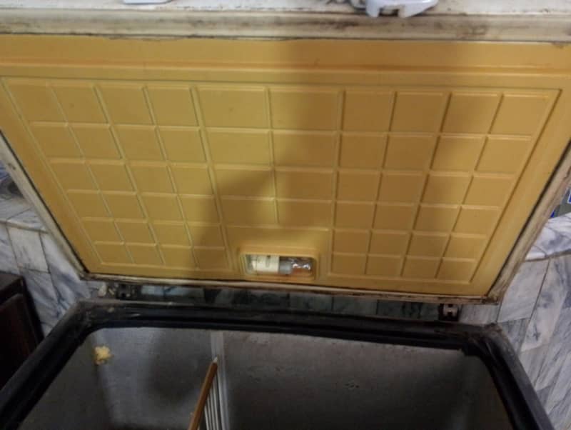 small size deep freezer 2