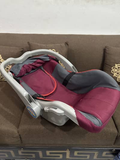 Baby carry cot