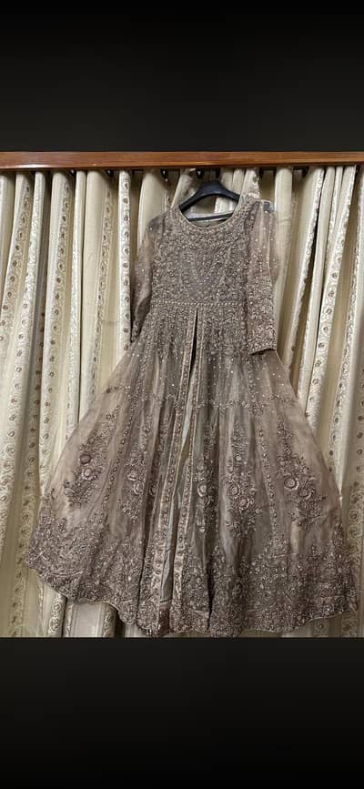 valima bridal wear stuff organza condition 10/8 3 time wear size small