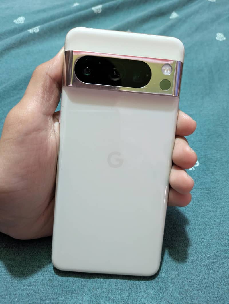 Google Pixel 8 Pro 0