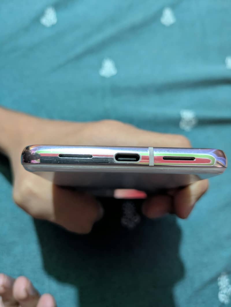 Google Pixel 8 Pro 5