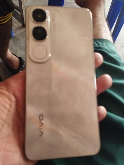 Vivo Y200