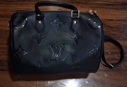 Louis Vuitton Speedy Bandoulière 25 – Premium Luxury Handbag