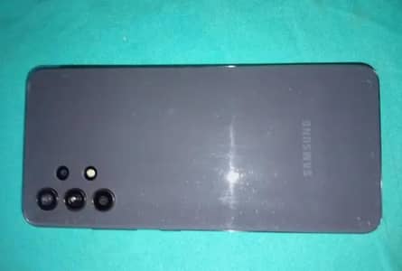 selling Samsung a32 vip condition