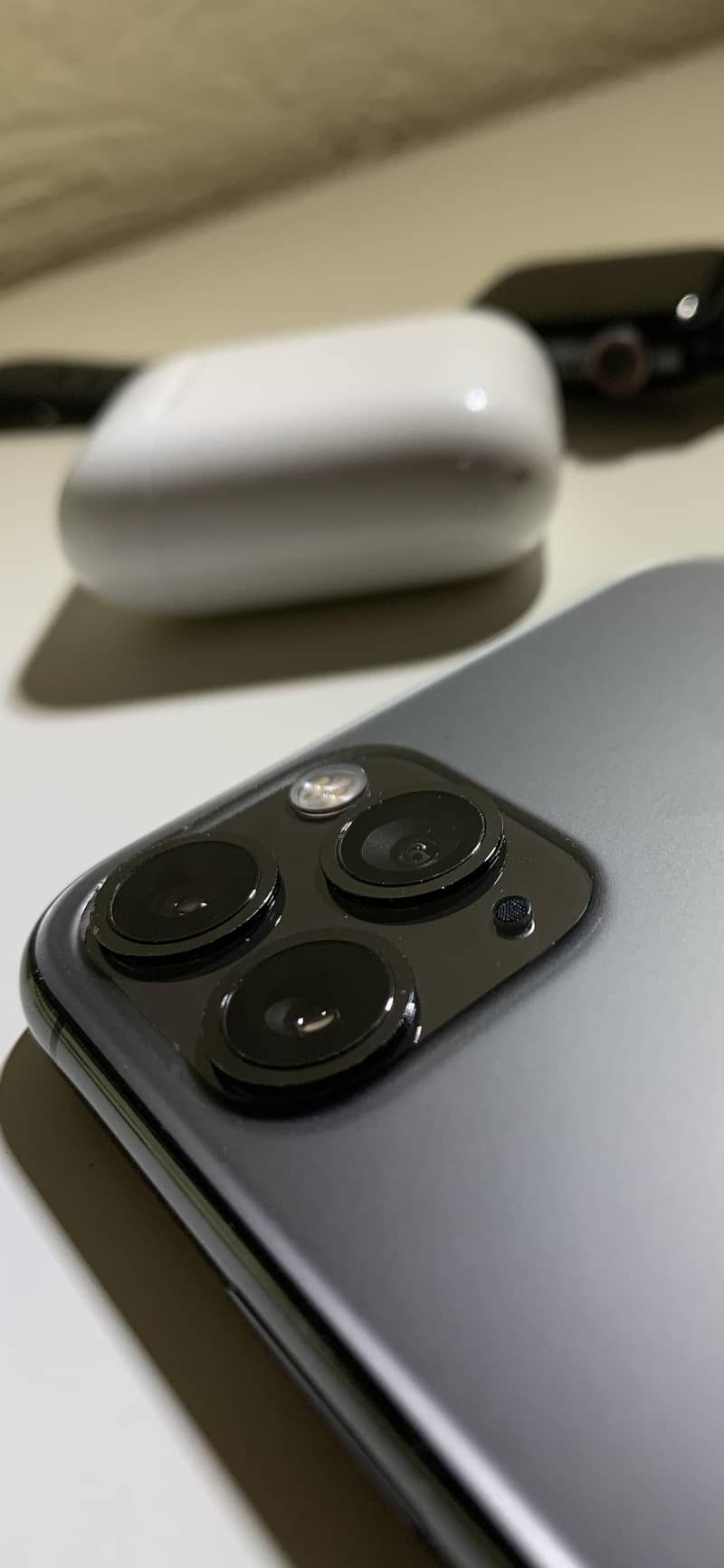 Apple iPhone 11 Pro 1