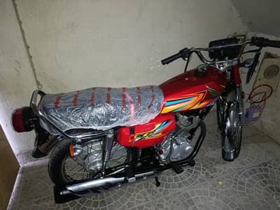 honda 125 2025/2026 model Islamabad name on my name