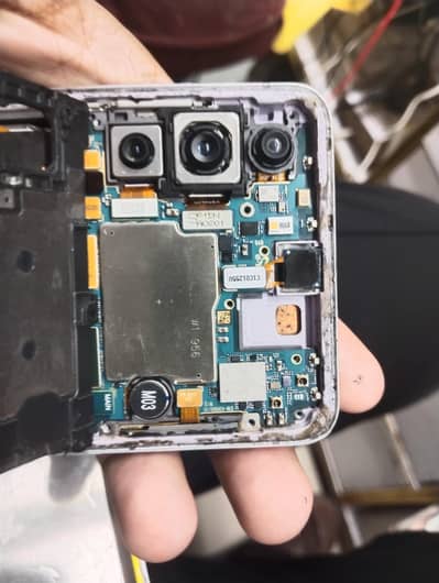 Samsung Mobile S21 FE