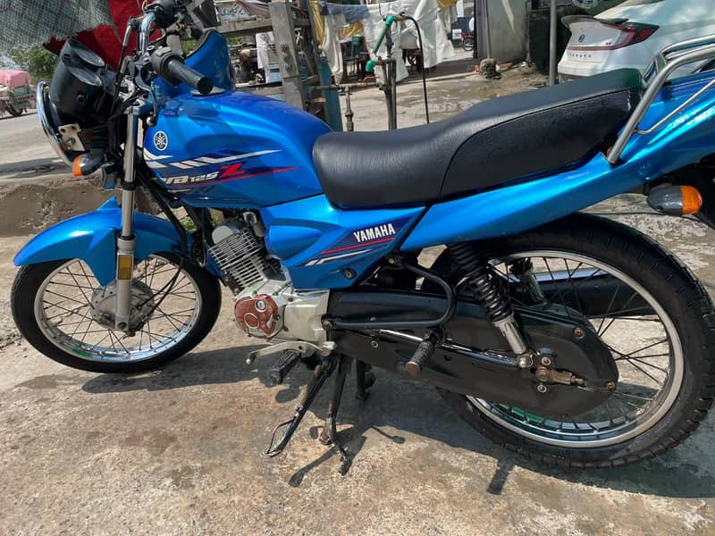Yamaha YBZ Blue 5