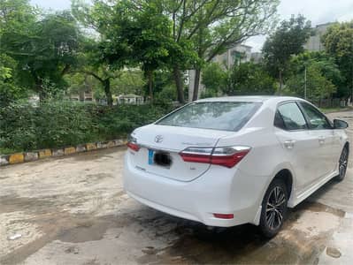 Toyota Corolla Altis 2020