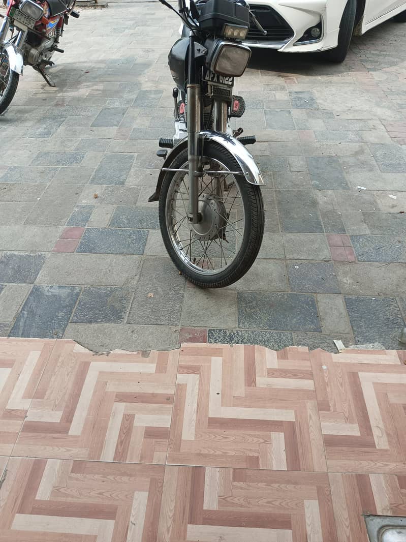 125 Cc 6