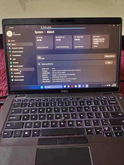 Dell latitude 5400 -core it 8th gen