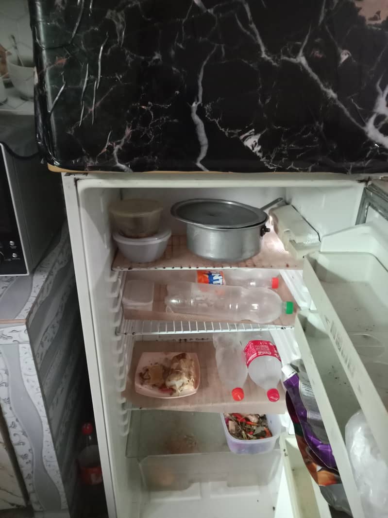 refrigerator 2