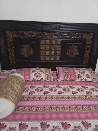 Double bed with mattres and side tables