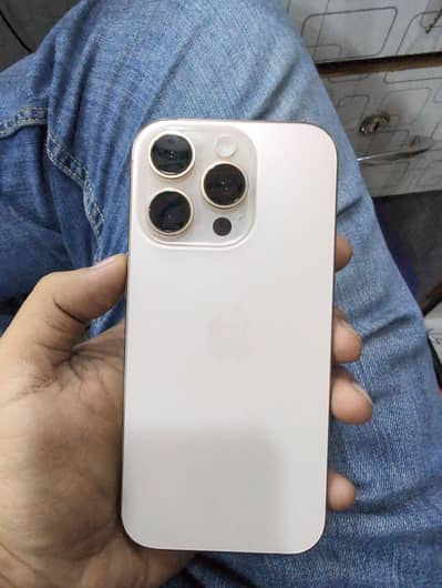 Apple iPhone 16 Pro