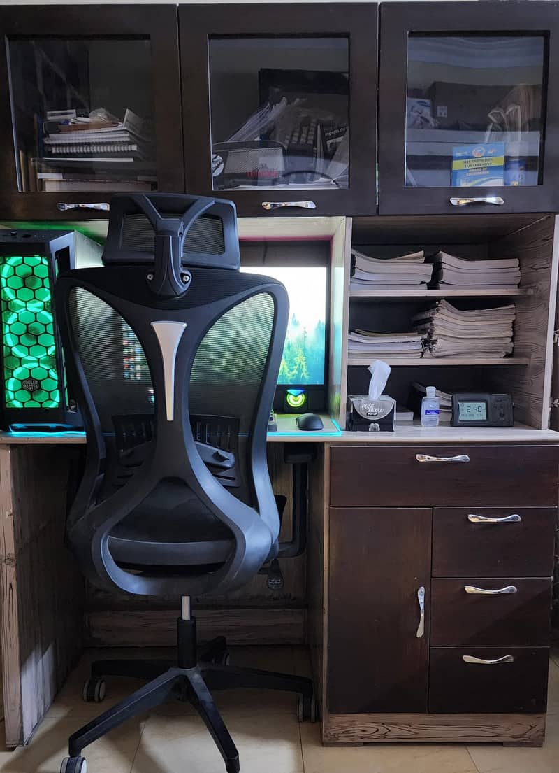 Study / Gaming Table with Storage 2