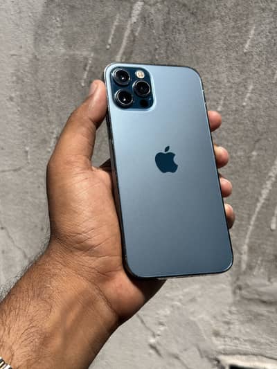 iPhone 12 Pro pta 128gb 89health waterpack