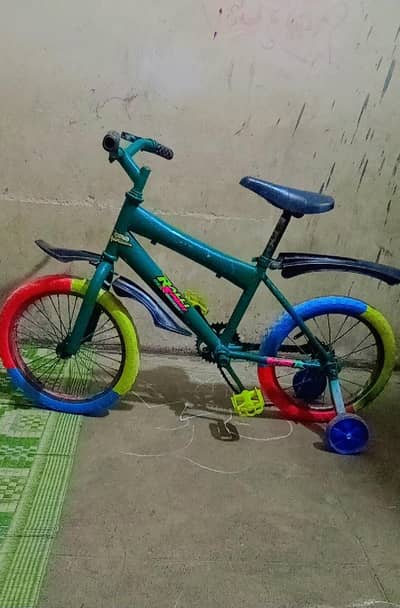 colour full kids cycle 2 wheel additional 2 side wheel for small kids