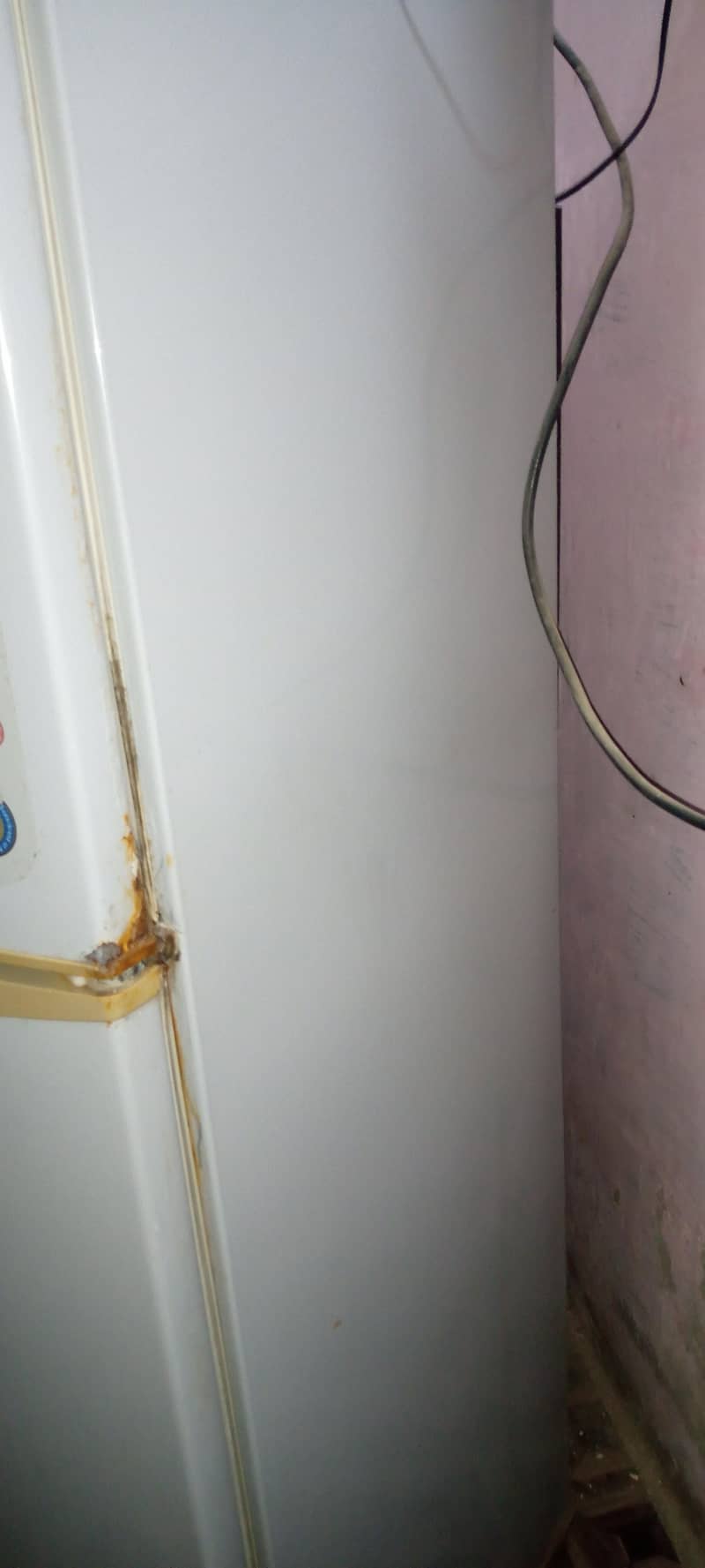 Medium refrigerator 2