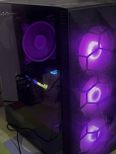 Ryzen 5 5600 + RTX 3070 Ti Gaming PC