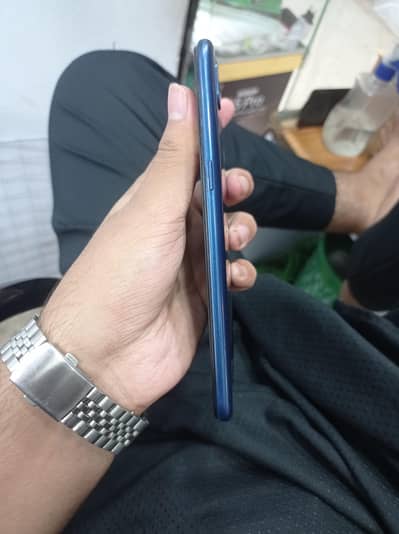 Samsung Mobile A10S -- (3/32)