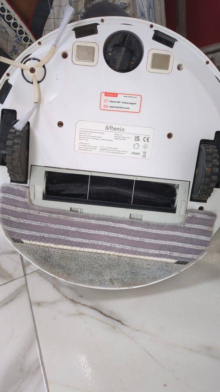 Vacuum cleaner 2