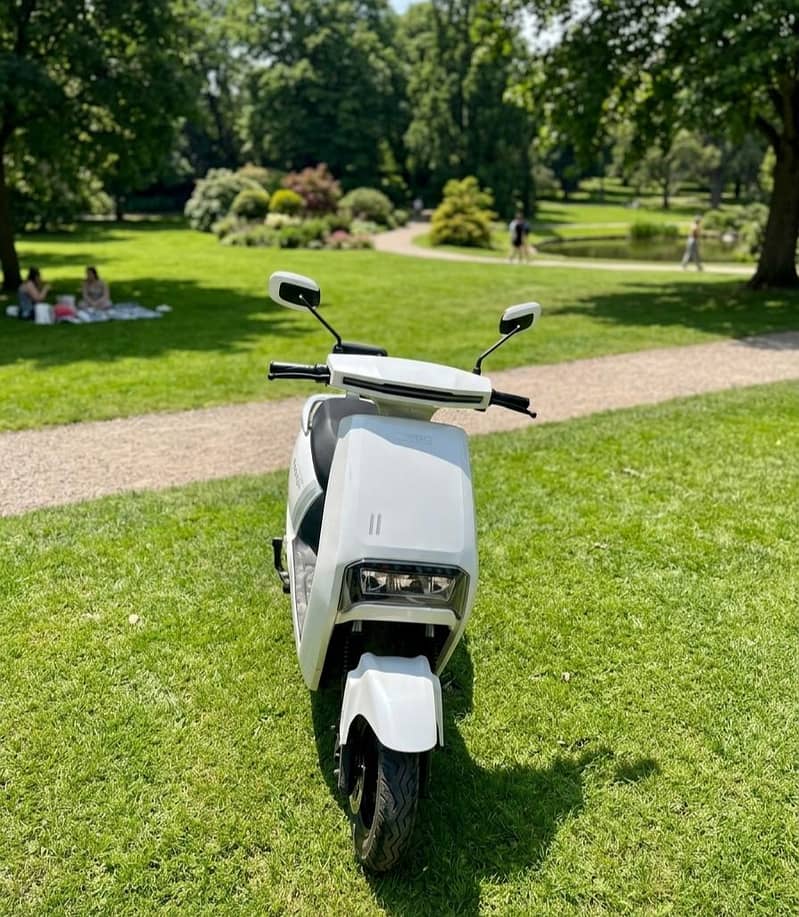 Evee C1 0
