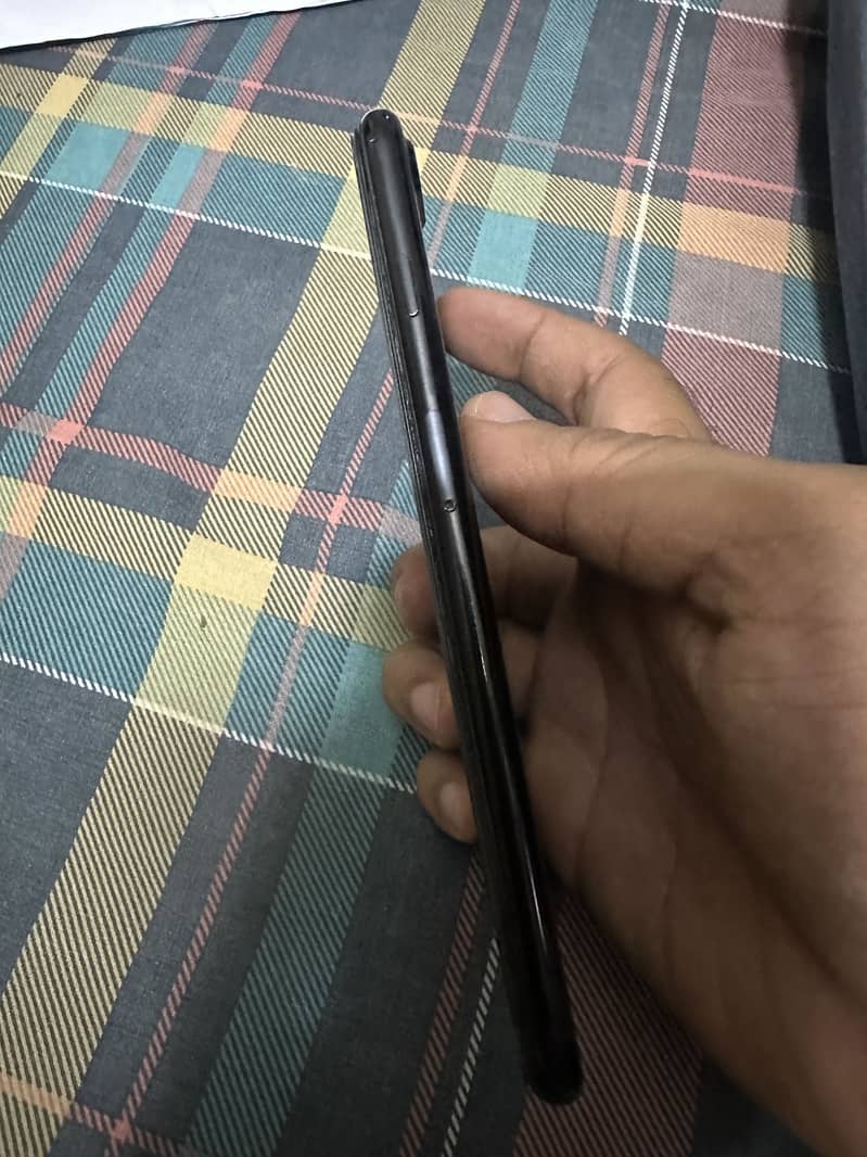 Apple iPhone 7 Plus 5