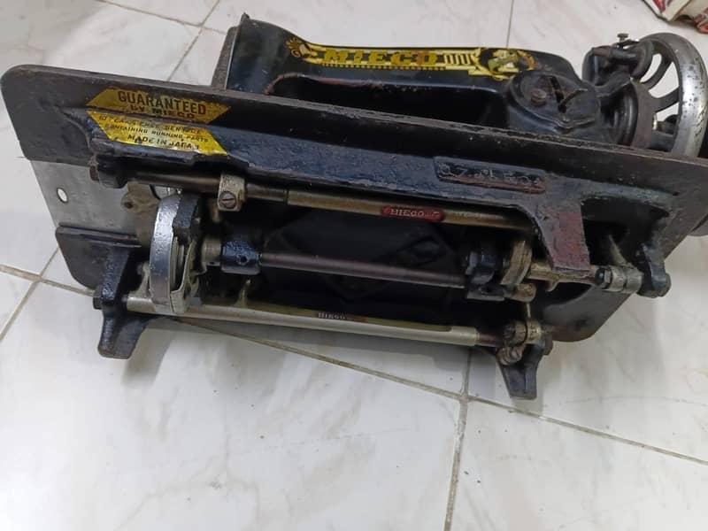 used sew machine 1