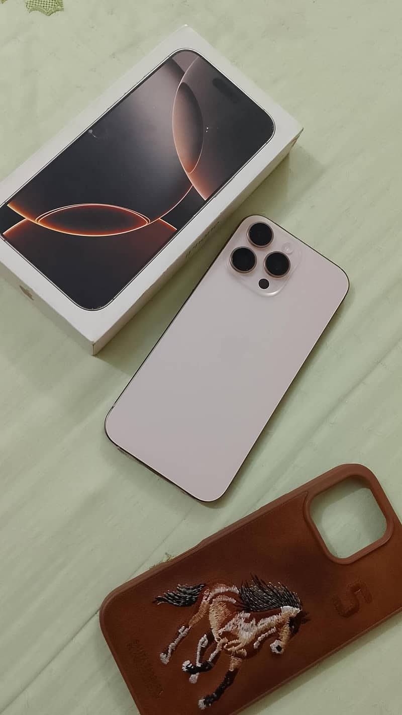 iPhone 16 Pro Max 5