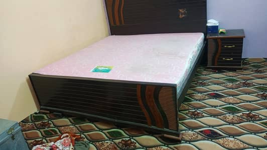 Bedroom wood furniture with 6 inch foam