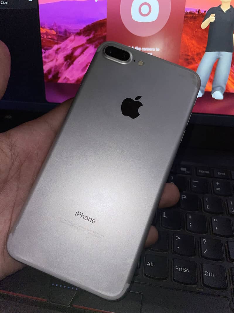 Apple iPhone 7 Plus 7