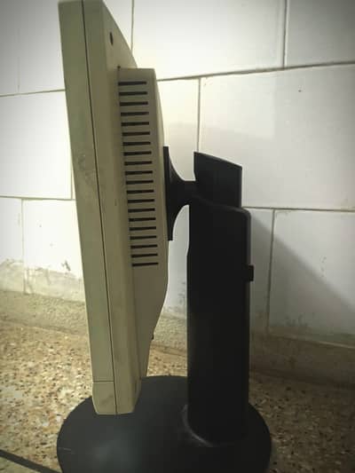 Mitsubishi no damge good condition